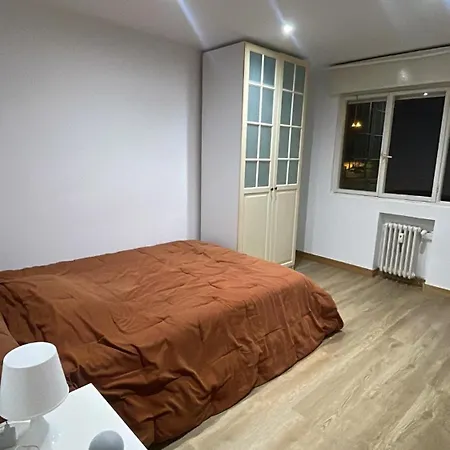 Precioso Luminoso Con Terraza 오비에도